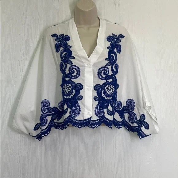 Zara - Blue Embroidered Floral White Button Down Batwing Blouse Size XS - Picture 2 of 12